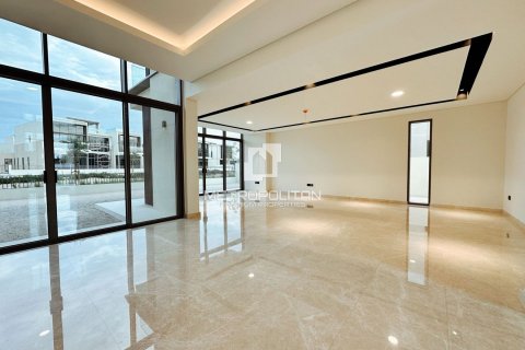 Villa en Golf Place, Dubai Hills Estate, Dubai, 5 dormitorios, 808 m², № 73038 - foto 6