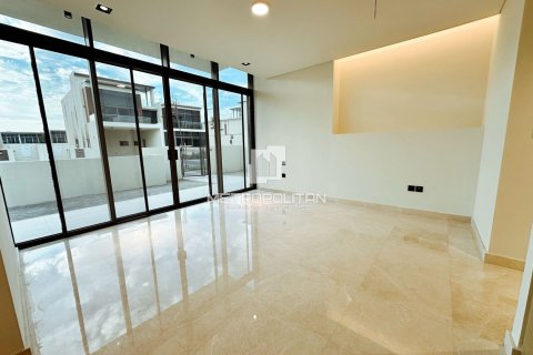 Villa en Golf Place, Dubai Hills Estate, Dubai, 5 dormitorios, 808 m², № 73038 - foto 8