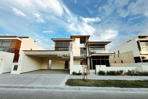 Villa en Golf Place, Dubai Hills Estate, Dubai, 5 dormitorios, 808 m², № 73038 - foto 4