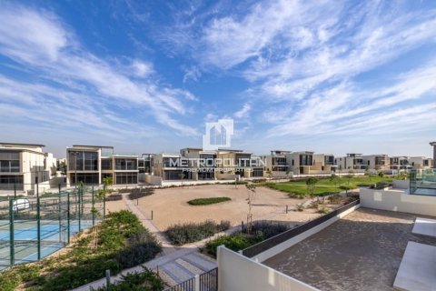 Снять в аренду виллу в Golf Place, Дубай Хилс Эстейт, Дубай: 5 спален, 800м², № 73037 - фото 12