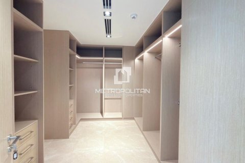 Снять в аренду виллу в Golf Place, Дубай Хилс Эстейт, Дубай: 5 спален, 800м², № 73037 - фото 19