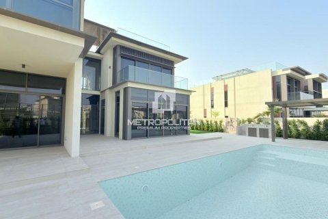 Снять в аренду виллу в Golf Place, Дубай Хилс Эстейт, Дубай: 5 спален, 800м², № 73037 - фото 15