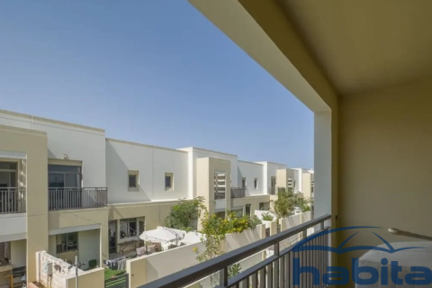 Townhouse in Naseem Townhouses, Al Aweer, Dubai 4 bedrooms, 227 sq.m. № 3606 - photo 8