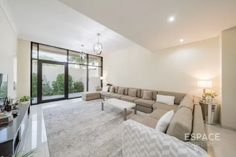 Maison de ville à DAMAC Hills (Akoya by DAMAC), Dubai, 4 chambres, 297 m², № 71110 - photo 2