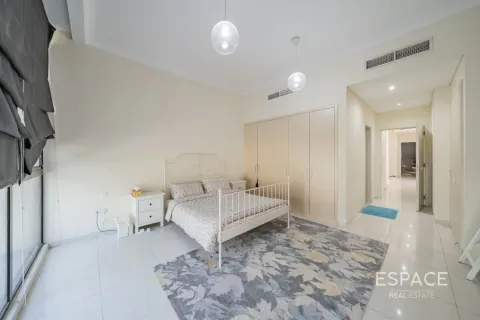 Maison de ville à DAMAC Hills (Akoya by DAMAC), Dubai, 4 chambres, 297 m², № 71110 - photo 5