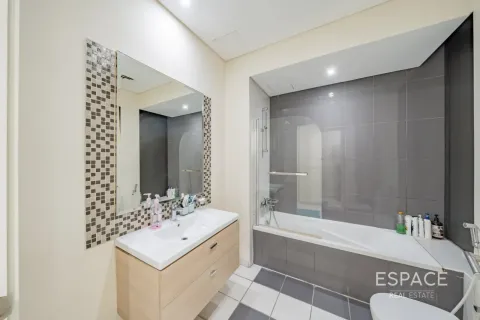 Maison de ville à DAMAC Hills (Akoya by DAMAC), Dubai, 4 chambres, 297 m², № 71110 - photo 13
