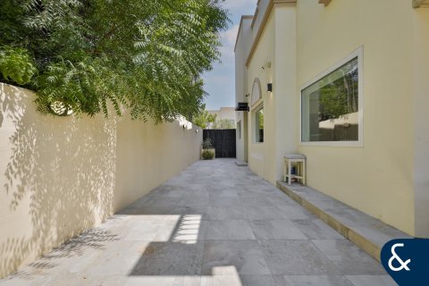 Villa en Springs 11, The Springs, Dubai, 3 dormitorios, 210 m², № 75920 - foto 12