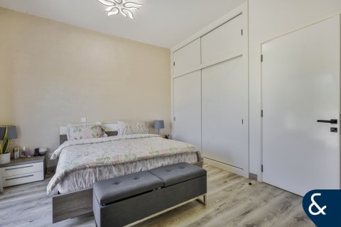 Villa en Springs 11, The Springs, Dubai, 3 dormitorios, 210 m², № 75920 - foto 11