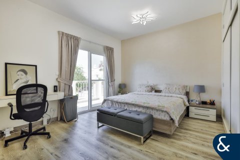 Villa en Springs 11, The Springs, Dubai, 3 dormitorios, 210 m², № 75920 - foto 10