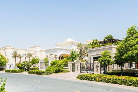Emirates Hills - صورة 11
