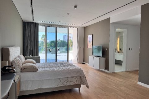 Apartment in Dubai 2 bedrooms, 404.01 sq.m. № 93048 - photo 12