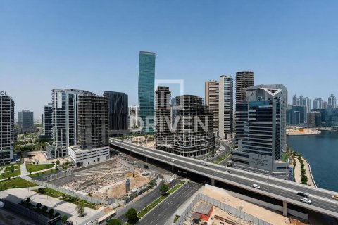 Снять в аренду квартиру в Бизнес-Бэе, Дубай: 2 спальни, 114.08м², № 129813 - фото 6