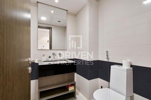 Apartamento en The Lofts, Downtown Dubai (Downtown Burj Dubai), Dubai, 1 dormitorio, 82.13 m², № 136804 - foto 14