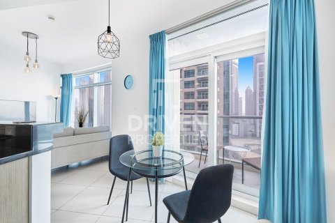 Apartamento en The Lofts, Downtown Dubai (Downtown Burj Dubai), Dubai, 1 dormitorio, 82.13 m², № 136804 - foto 13