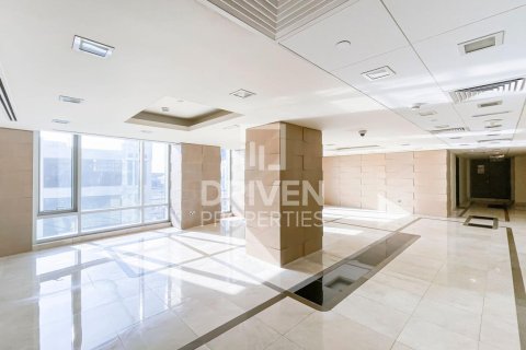 Apartamento en The Lofts, Downtown Dubai (Downtown Burj Dubai), Dubai, 1 dormitorio, 82.13 m², № 136804 - foto 18