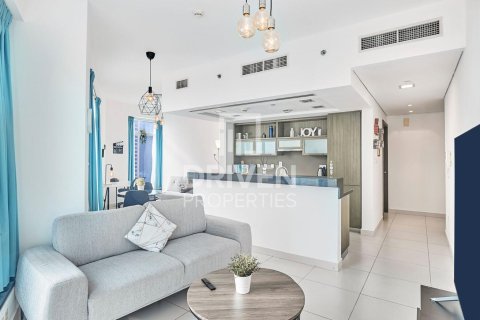 Apartamento en The Lofts, Downtown Dubai (Downtown Burj Dubai), Dubai, 1 dormitorio, 82.13 m², № 136804 - foto 4