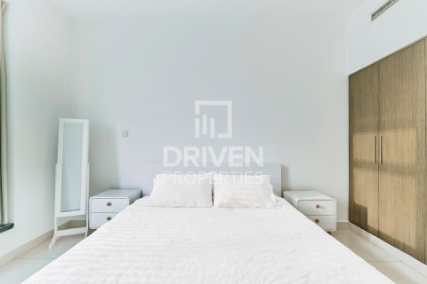 Apartamento en The Lofts, Downtown Dubai (Downtown Burj Dubai), Dubai, 1 dormitorio, 82.13 m², № 136804 - foto 8