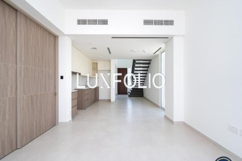 Adosado en The Valley, Dubai, 4 dormitorios, 203 m², № 45892 - foto 7