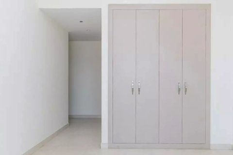 Apartment in Al Jaddaf, Dubai 2 bedrooms, 112 sq.m. № 30119 - photo 3