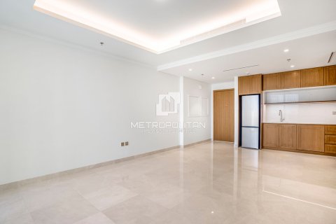 Apartment in EMAAR Beachfront, Dubai Harbour, Dubai 1 bedroom, 68 sq.m. № 16124