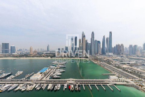 Квартира в EMAAR Beachfront, Dubai Harbour, Дубай, 2 спальни, 106.75м², № 129968