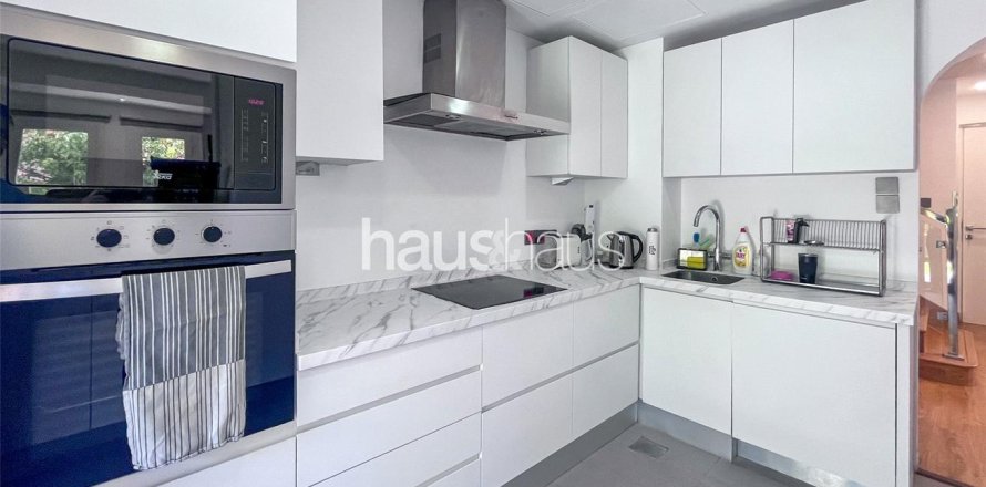 Villa à The Springs, Dubai, 2 chambres, 158 m², № 44733
