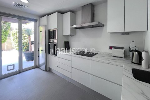 Villa à The Springs, Dubai, 2 chambres, 158 m², № 44733 - photo 11