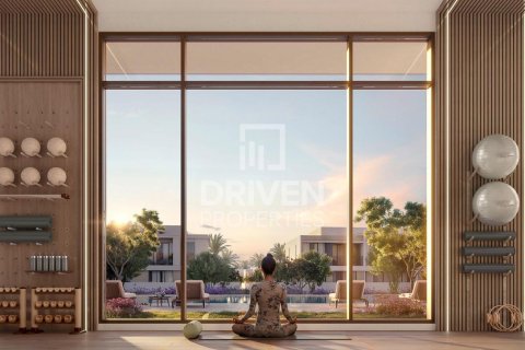 Townhouse in Dubai Investment Park, Dubai 4 bedrooms, 327.67 sq.m. № 142524 - photo 9