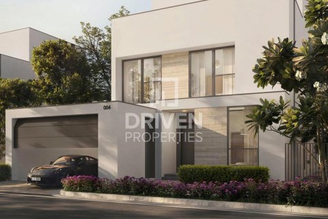 Townhouse in Dubai Investment Park, Dubai 4 bedrooms, 327.67 sq.m. № 142524 - photo 8