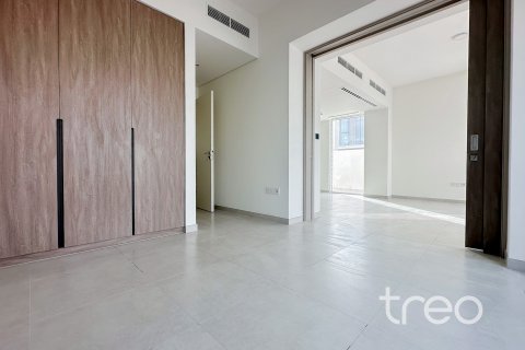 Снять в аренду таунхаус в The Valley, Дубай: 4 спальни, 257.43м², № 136214 - фото 4