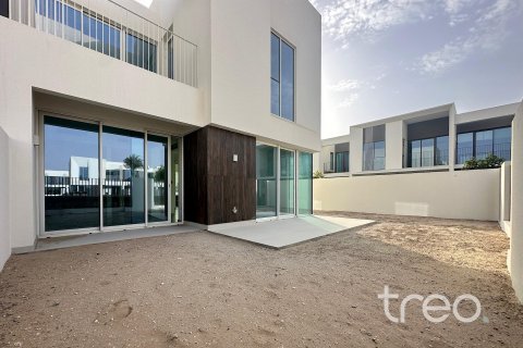 Снять в аренду таунхаус в The Valley, Дубай: 4 спальни, 257.43м², № 136214 - фото 13