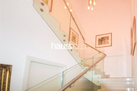 Adosado en DAMAC Hills (Akoya by DAMAC), Dubai, 2 dormitorios, 174 m², № 43815 - foto 4