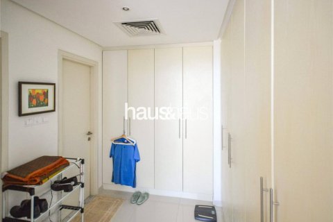 Adosado en DAMAC Hills (Akoya by DAMAC), Dubai, 2 dormitorios, 174 m², № 43815 - foto 7