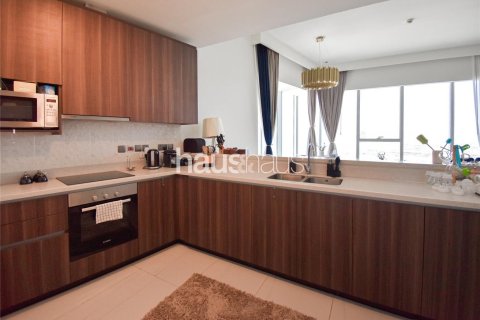 Apartment in Dubai Media City, Dubai 2 bedrooms, 182 sq.m. № 43805 - photo 16