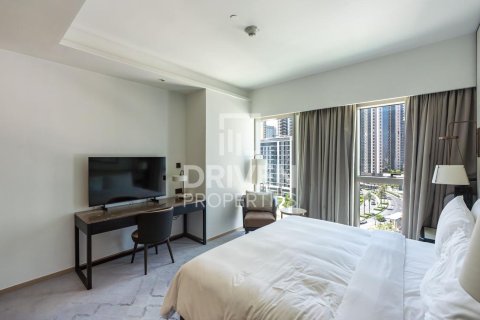 Снять в аренду квартиру в Address Harbour Point, Dubai Creek Harbour (The Lagoons), Дубай: 2 спальни, 101.73м², № 129858 - фото 8