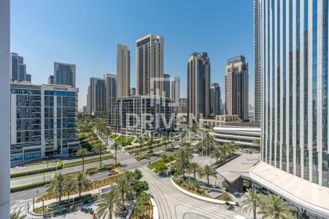 Снять в аренду квартиру в Address Harbour Point, Dubai Creek Harbour (The Lagoons), Дубай: 2 спальни, 101.73м², № 129858 - фото 17