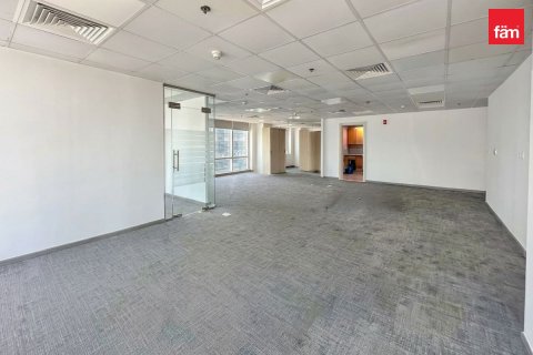 Bureau à Dubai, 228.8 m², № 135140 - photo 9