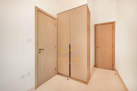 Villa in Al Furjan, Dubai 3 bedrooms, 238 sq.m. № 112346 - photo 17
