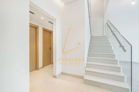 Villa in Al Furjan, Dubai 3 bedrooms, 238 sq.m. № 112346 - photo 9