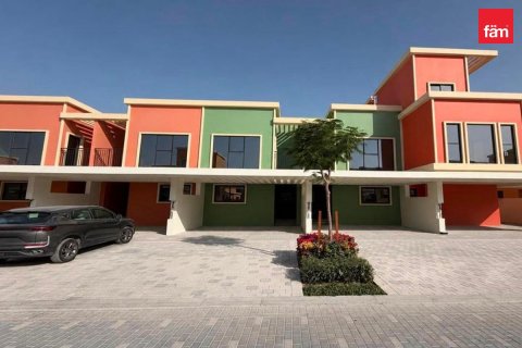 Townhouse in Dubai 4 bedrooms, 144 sq.m. № 134844