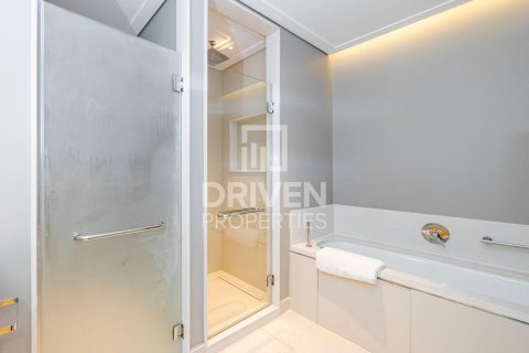 Снять в аренду квартиру в Vida Residence Downtown, Даунтаун Дубай (Даунтаун Бурдж Дубай), Дубай: 3 спальни, 183.86м², № 127970 - фото 11