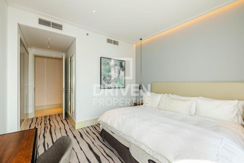 Снять в аренду квартиру в Vida Residence Downtown, Даунтаун Дубай (Даунтаун Бурдж Дубай), Дубай: 3 спальни, 183.86м², № 127970 - фото 5