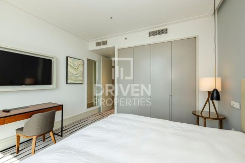 Снять в аренду квартиру в Vida Residence Downtown, Даунтаун Дубай (Даунтаун Бурдж Дубай), Дубай: 3 спальни, 183.86м², № 127970 - фото 7