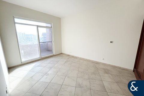 Apartment in Motor City, Dubai 3 bedrooms, 193 sq.m. № 98743 - photo 7
