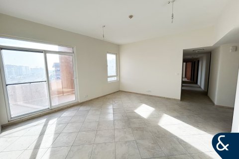Apartment in Motor City, Dubai 3 bedrooms, 193 sq.m. № 98743 - photo 3
