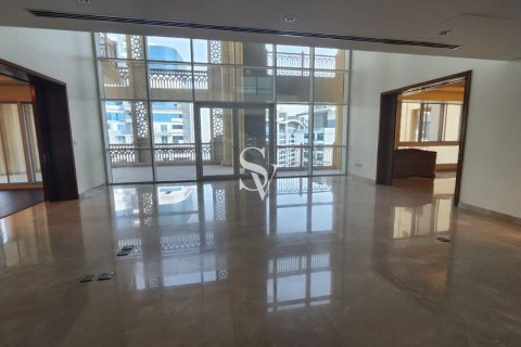 Снять в аренду пентхаус в Marina Residences, Пальма Джумейра, Дубай: 4 спальни, 953м², № 112178 - фото 15