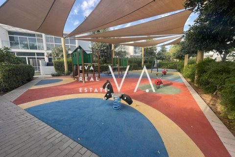 فيلا في دبي 3 غرف نوم, 189.89 م² رقم 52891 - صورة 4