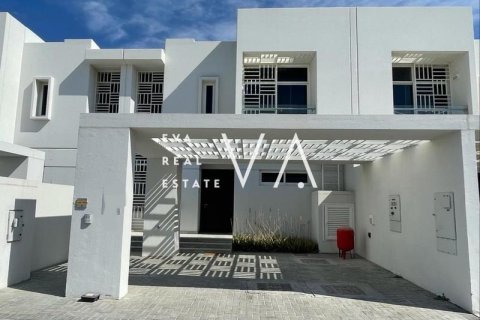 Villa in Dubai 3 bedrooms, 189.89 sq.m. № 52891