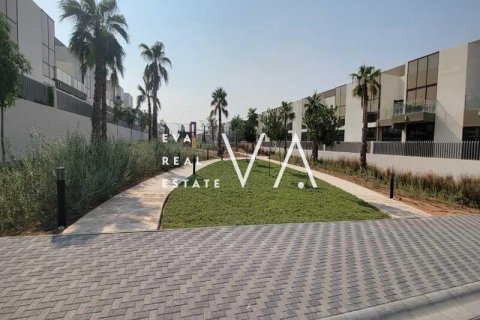 تاون هاوس في Meydan, دبي 4 غرف نوم, 287.9 م² رقم 52892 - صورة 2