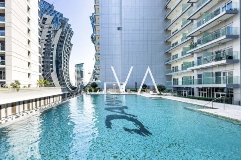 Apartment in Business Bay, Dubai 1 bedroom, 83.33 sq.m. № 52894 - photo 13